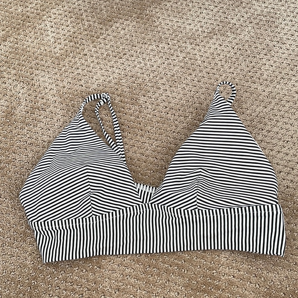 XL Aerie swim top